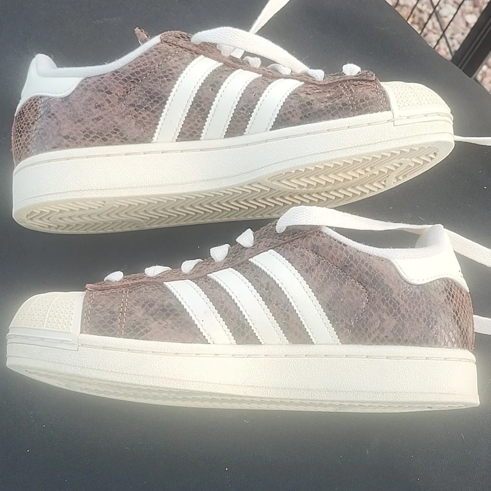 Adidas Superstar II Athletic Shoe Size 6 EUC Brown/Cream/Alumina Brown Snakeskin - Picture 10 of 16